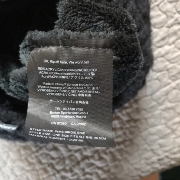 BURTON Fleece Lined Tuque - Picture 3 of 3